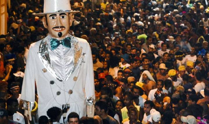 Comissão aprova criação de datas comemorativas e homenagens a eventos e figuras históricas