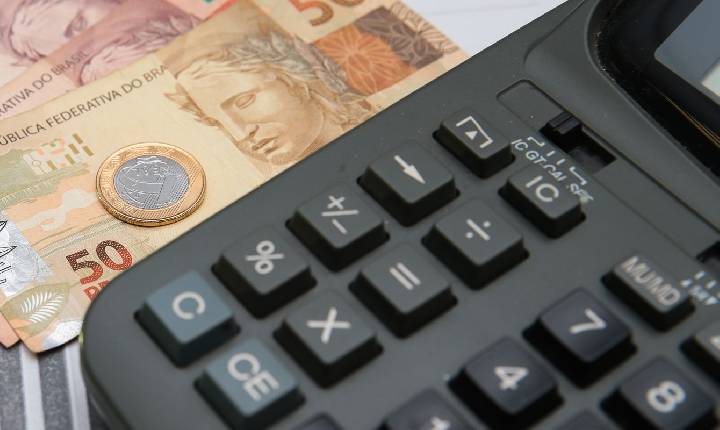 Governo prevê arrecadar R$ 636 bilhões com nova CBS em 2027
