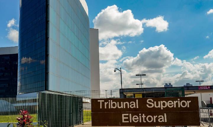 TSE se reúne nesta quinta em busca de consenso sobre IA nas eleições