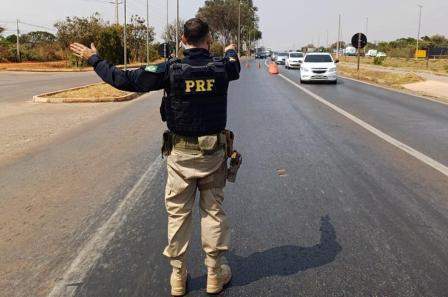 PRF reforça segurança e reduz mortes no trânsito durante feriado prolongado